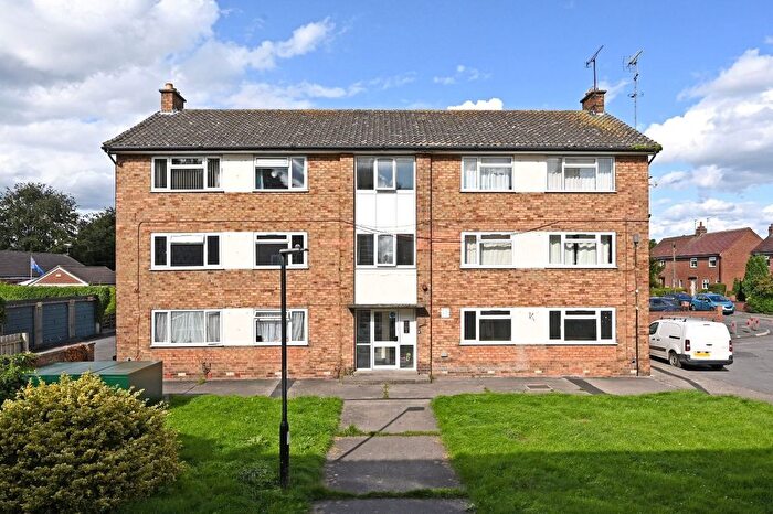 2 Bedroom Flat To Rent In West Moor Flats, Fulford, York, YO19