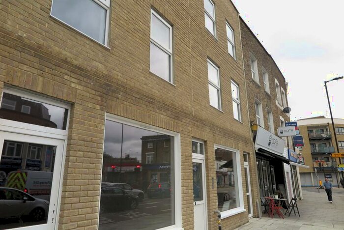 1 Bedroom Apartment To Rent In Lower Road, Surrey Quays, SE16