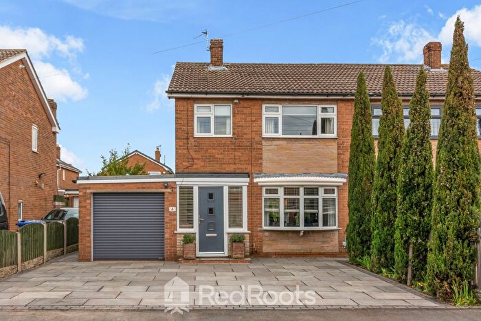 3 Bedroom Semi Detached House For Sale In Hills Close, Sprotbrough, Doncaster, DN5