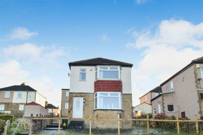3 Bedroom Detached House To Rent In Thackley Old Road, Shipley, BD18