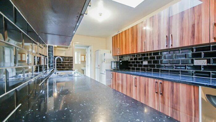 5 Bedroom Terraced House To Rent In Hubert Road, Selly Oak, Birmingham, B29