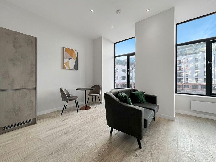 1 Bedroom Flat To Rent In Block F, Victoria Riverside, Leeds City Centre, LS10