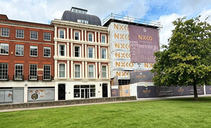 1 Bedroom Apartment To Rent In Cathedral Yard, Exeter, EX1
