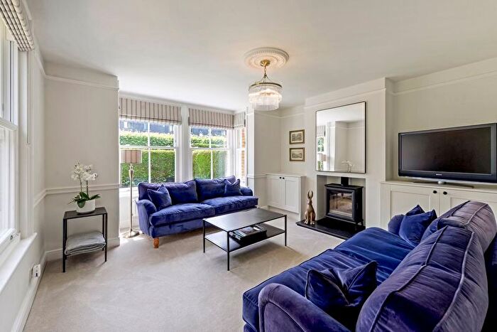 4 Bedroom Semi Detached House For Sale In Cryals Road, Matfield, TN12