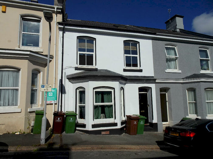 1 Bedroom Flat To Rent In Wake Street, Plymouth, Devon, PL4