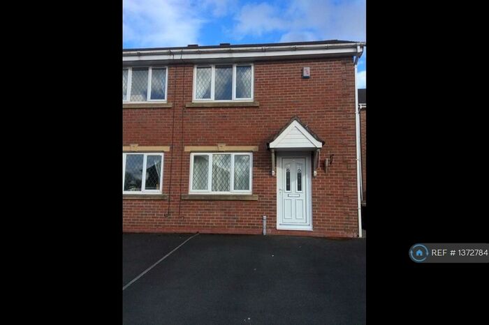 2 Bedroom Semi-Detached House To Rent In Riverside View, Clayton Le Moors, Accrington, BB5