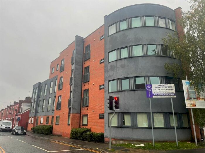 2 Bedroom Flat To Rent In Old Church Court, Weaste Road, Salford, M5