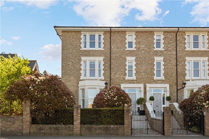 5 Bedroom End Terrace House For Sale In Convent Mews, Wimbledon, SW19
