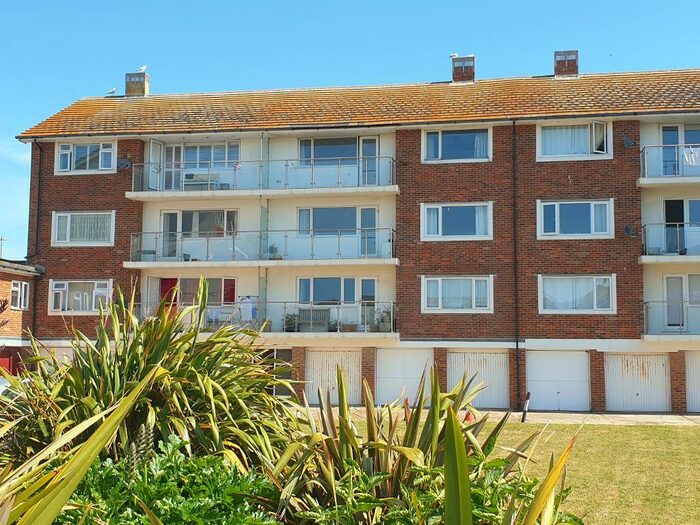 2 Bedroom Flat To Rent In Steyne Road, Seaford, BN25