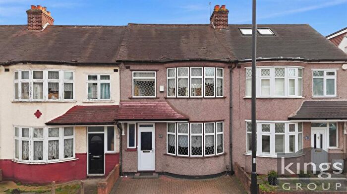3 Bedroom Terraced House For Sale In Lincoln Road, Enfield, EN1