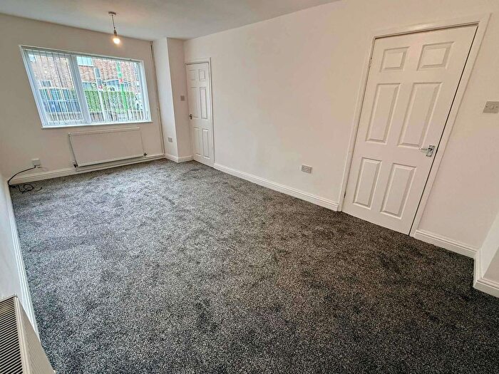 2 Bedroom End Of Terrace House To Rent In Cedar Grove, Skelmersdale, WN8