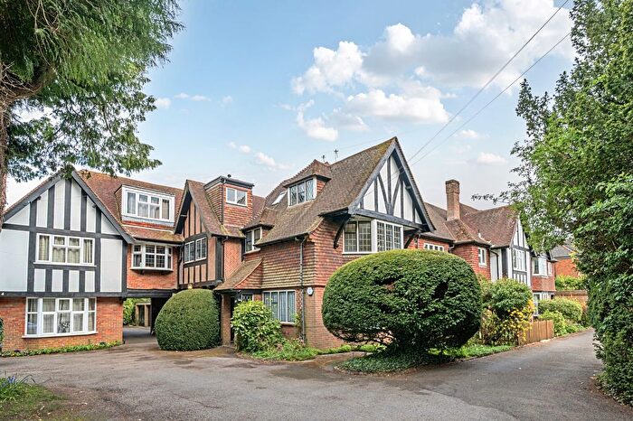 4 Bedroom Flat For Sale In Chesham Road, Amersham, HP6
