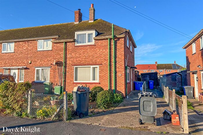2 Bedroom End Of Terrace House For Sale In Queen Elizabeth Drive, Beccles, NR34