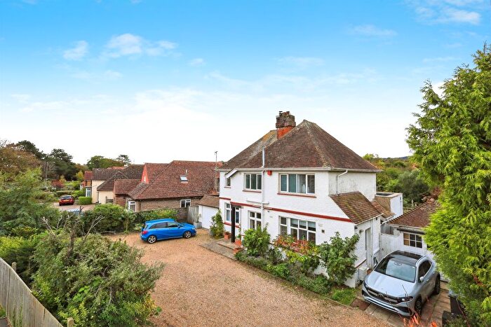 3 Bedroom Detached House For Sale In Kings Drive, Eastbourne, BN21