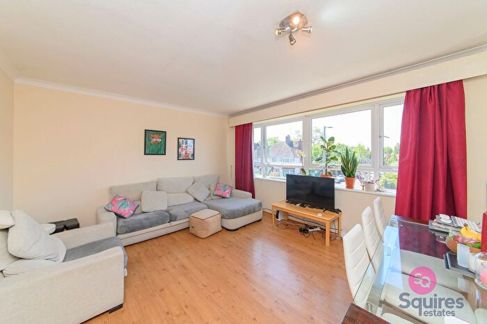 2 Bedroom Flat For Sale In Finchley Road, St. Edwards Court Finchley Road, NW11