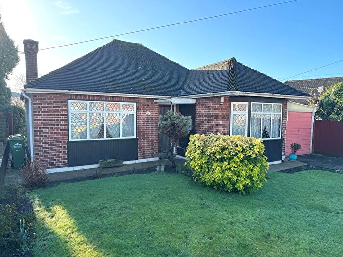 2 Bedroom Detached Bungalow For Sale In Grosvenor Road, Staines-Upon-Thames, Surrey, TW18