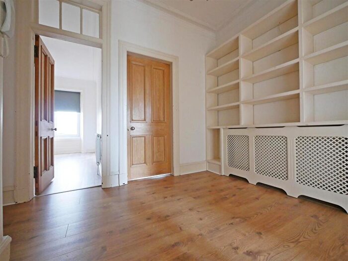 2 Bedroom Apartment To Rent In Armadale Street, Dennistoun, Glasgow, G31