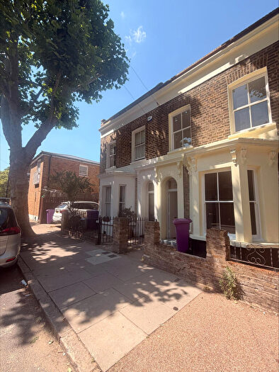 4 Bedroom Terraced House To Rent In Knapp Road, London, E3