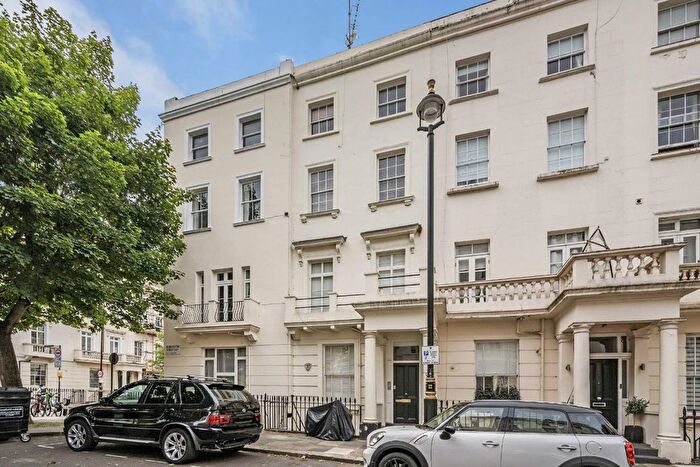 2 Bedroom Flat To Rent In Gloucester Street, Pimlico, SW1V