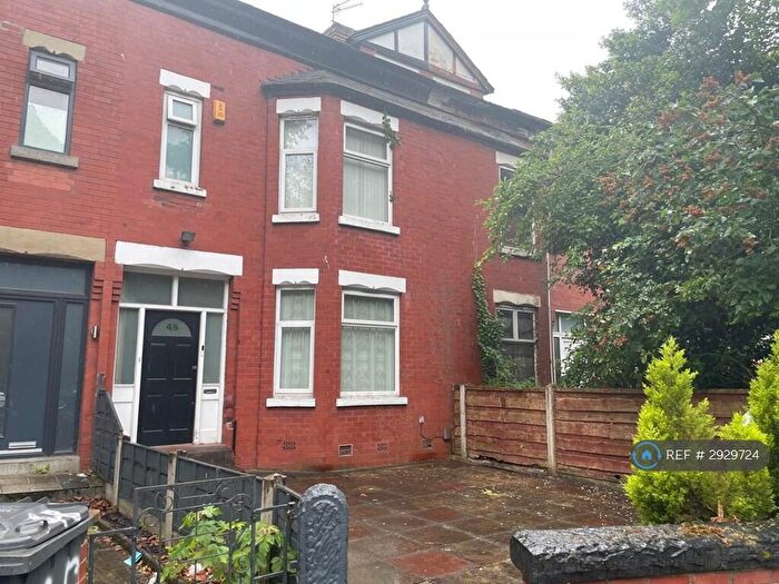 5 Bedroom Terraced House To Rent In Moseley Road, Manchester, M14