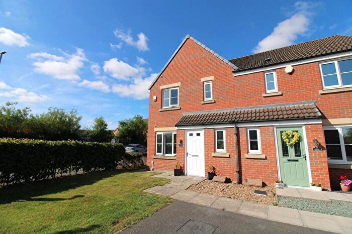 3 Bedroom Semi-Detached House For Sale In Old Royston Avenue, Royston, Barnsley, S71