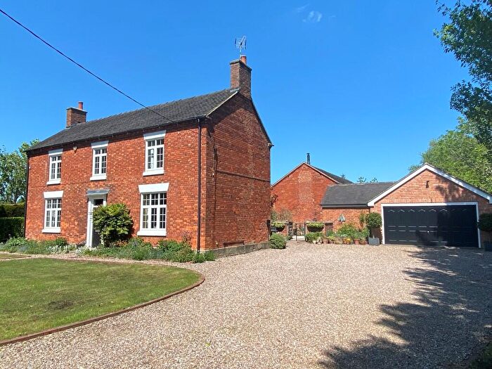 6 Bedroom Detached House For Sale In Beamhurst, Uttoxeter, ST14
