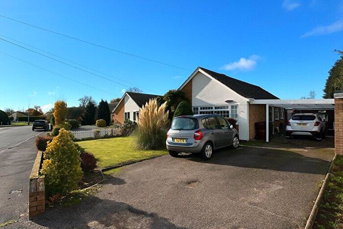 3 Bedroom Bungalow For Sale In Arlington Gardens, Attleborough, Norfolk, NR17