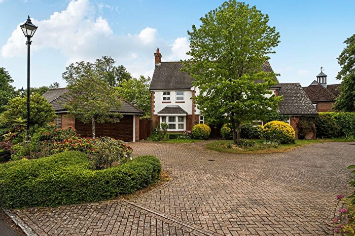 4 Bedroom Detached House For Sale In The Haydens, Tonbridge, TN9