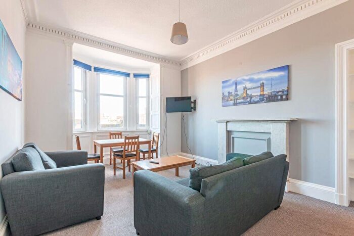 5 Bedroom Flat To Rent In L Home Street, Edinburgh, EH3