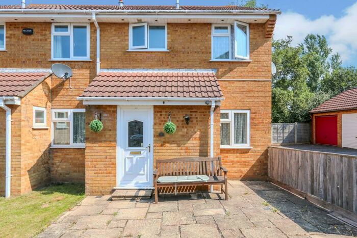 3 Bedroom House To Rent In Chalbury Close, Canford Heath, BH17
