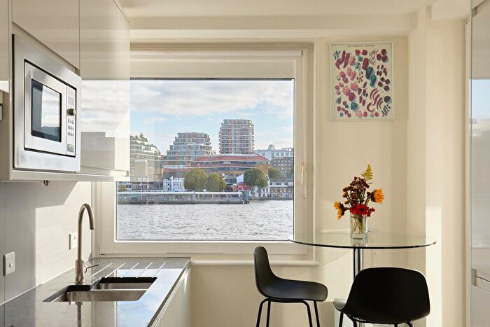 1 Bedroom Flat To Rent In Trig Lane, City Of London, EC4V