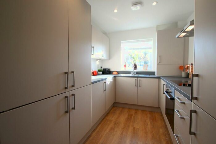 3 Bedroom Town House To Rent In Rookfield Road, Crawley, West Sussex, RH12