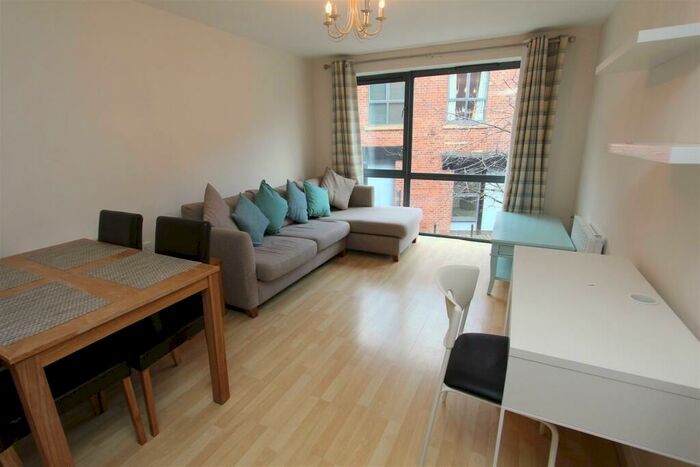 1 Bedroom Flat To Rent In Round Foundry, Butcher Street, LS11