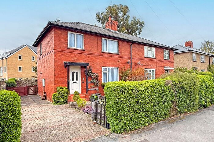 3 Bedroom Semi Detached House For Sale In Hambleton Road, Harrogate, HG1