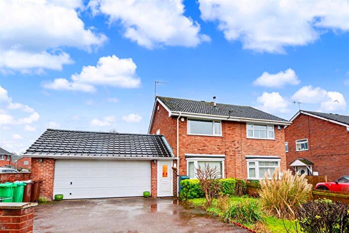 2 Bedroom Semi Detached House For Sale In Brisbane Drive, Nottingham, NG5