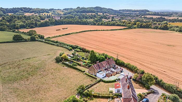 3 Bedroom Property For Sale In Montacute, Somerset, TA15