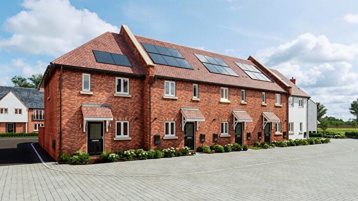 2 Bedroom Terraced House For Sale In Daggons Road, Alderholt, Fordingbridge, SP6