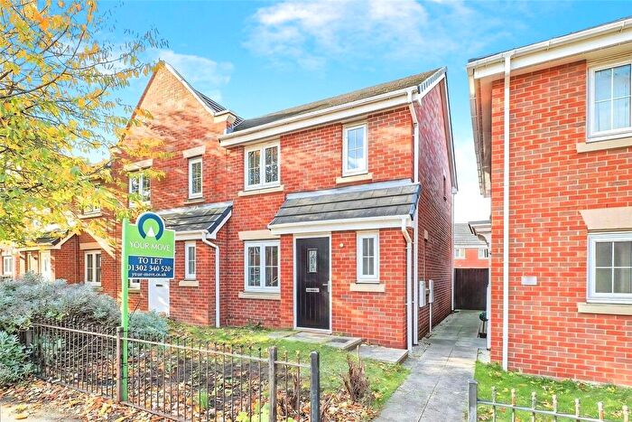 3 Bedroom Semi Detached House For Sale In Scholars Gate, Cudworth, Barnsley, South Yorkshire, S72