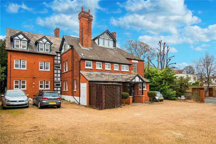 1 Bedroom Flat To Rent In Kew Road, Richmond, TW9