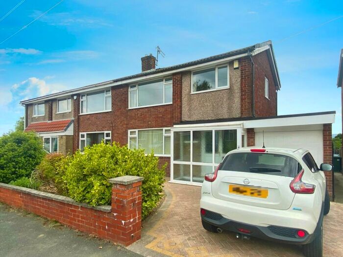 3 Bedroom Semi-Detached House To Rent In Newby Close, Burnley, Lancashire, BB11
