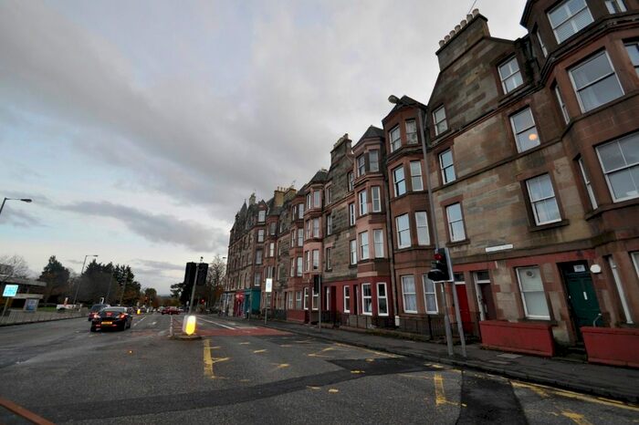 2 Bedroom Flat To Rent In Dalkeith Road, Newington, Edinburgh, EH16