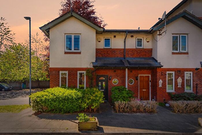 3 Bedroom End Terrace House For Sale In Barlow Moor Road, Chorlton, Manchester, M21
