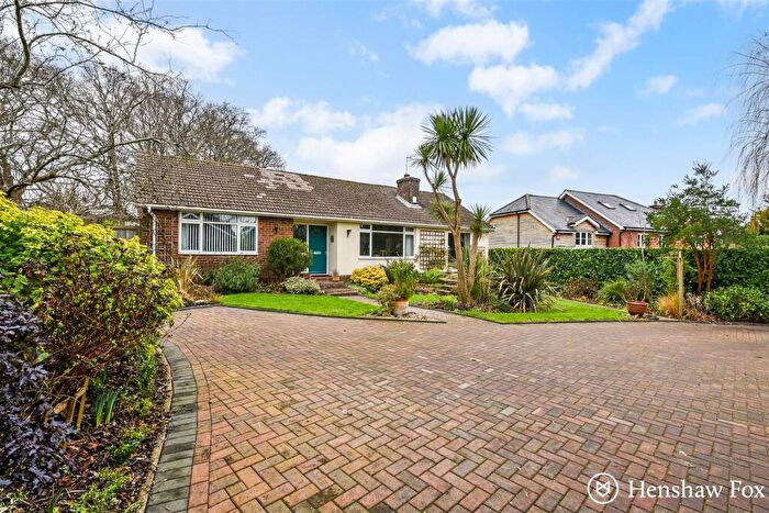 3 Bedroom Detached Bungalow For Sale In Winchester Hill, Romsey, Hampshire, SO51