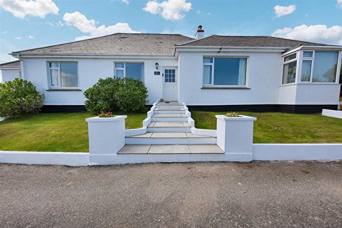 4 Bedroom Detached Bungalow For Sale In Green Lane, Portreath, TR16