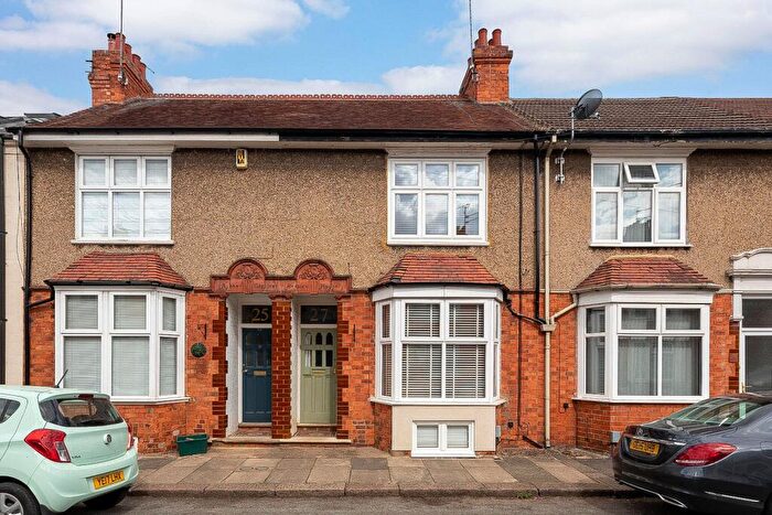 3 Bedroom Terraced House To Rent In Albany Road, Abington, Northampton, NN1