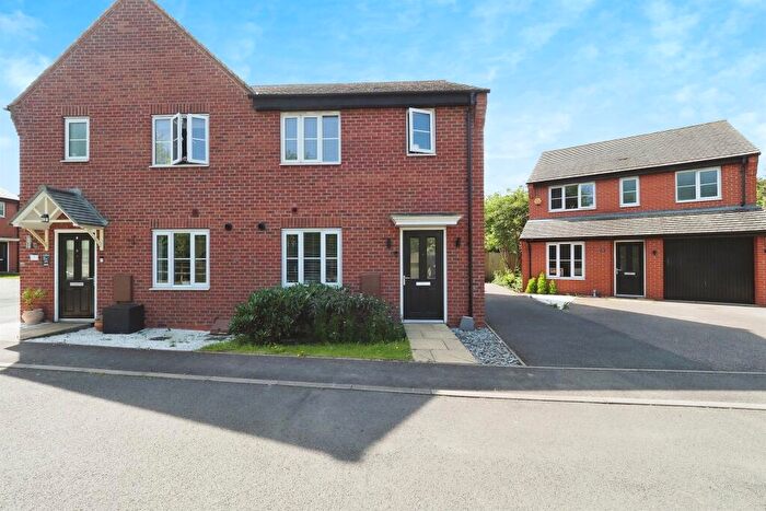 3 Bedroom Semi-Detached House For Sale In Harebell Lane, Stenson Fields, Derby, DE24