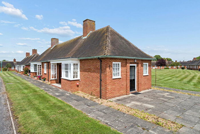 1 Bedroom Semi-Detached Bungalow For Sale In Sir Malcolm Stewart Homes, Stewartby, Bedford, MK43