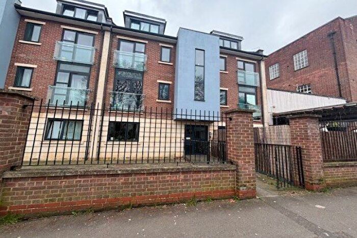 1 Bedroom Flat To Rent In Beechwood Road, Bristol, BS16