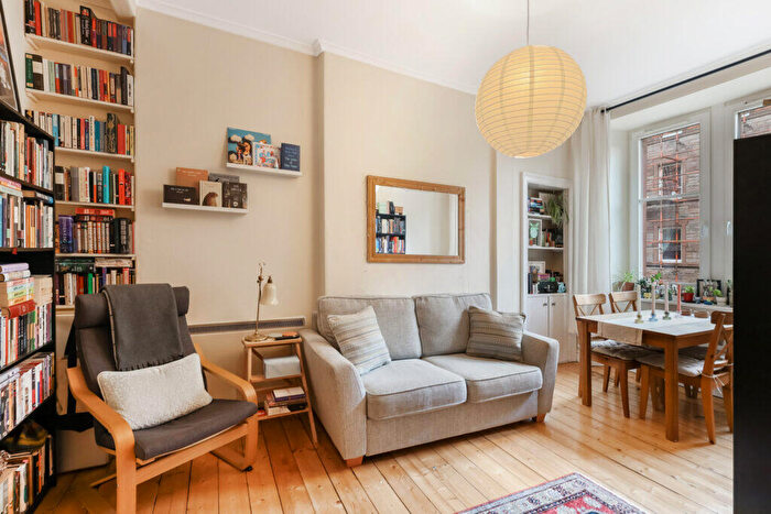 1 Bedroom Flat For Sale In / Bryson Road, Polwarth, Edinburgh, EH11