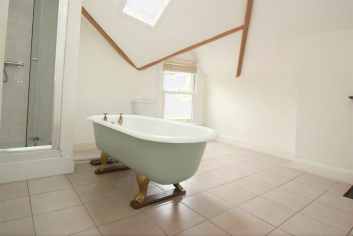 6 Bedroom Flat To Rent In , Aberdeen Road, Redland, Bristol, BS6